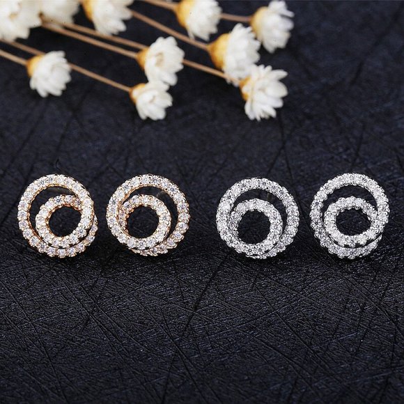 NEW 18k Gold Diamond Swirl Circle Twist Earrings - Picture 2 of 5